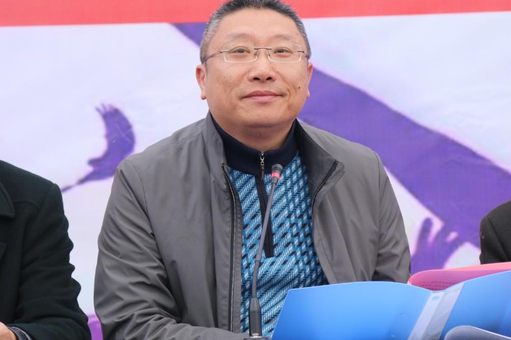 六安市新安中学召开20212022第一学年度高一高二年级期中考试总结表彰