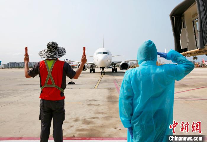 珍惜抗疫成果，“解封”不是“解防”