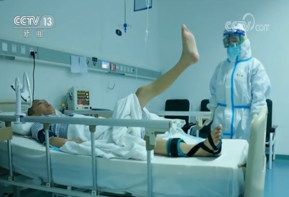 【中国抗疫斗争的生动实践】人民至上 生命至上