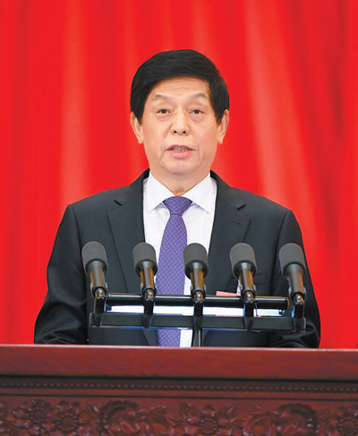 十三届全国人大三次会议举行第二次全体会议