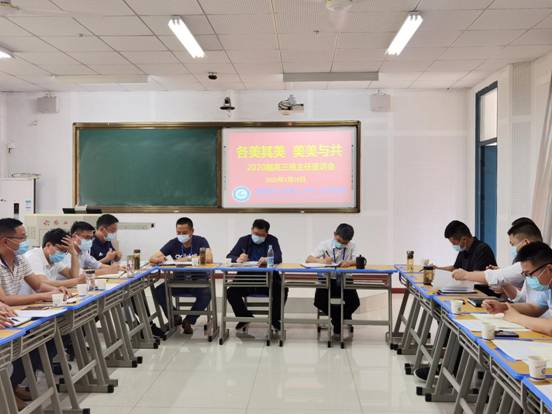 e272452cb8cad26a8e0e9b0a31f8d09