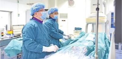 老伯心脏放支架后旧习不改 “二进宫”