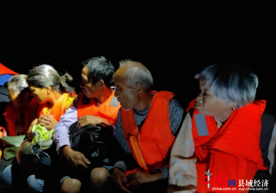 裕安区罗集乡储渡村：奋战在防汛一线的“统战人”