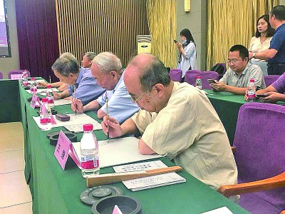 手写录取通知书，陕西师范大学教授们坚持了14年