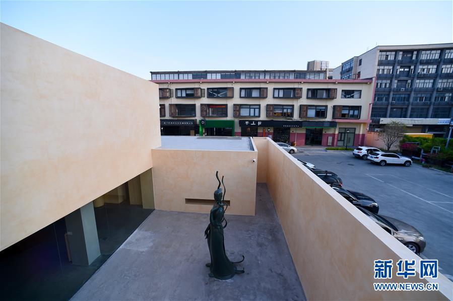 (特区40年·图文互动)(2)老厂房变身“梦工厂”折射厦门经济特区40年变迁