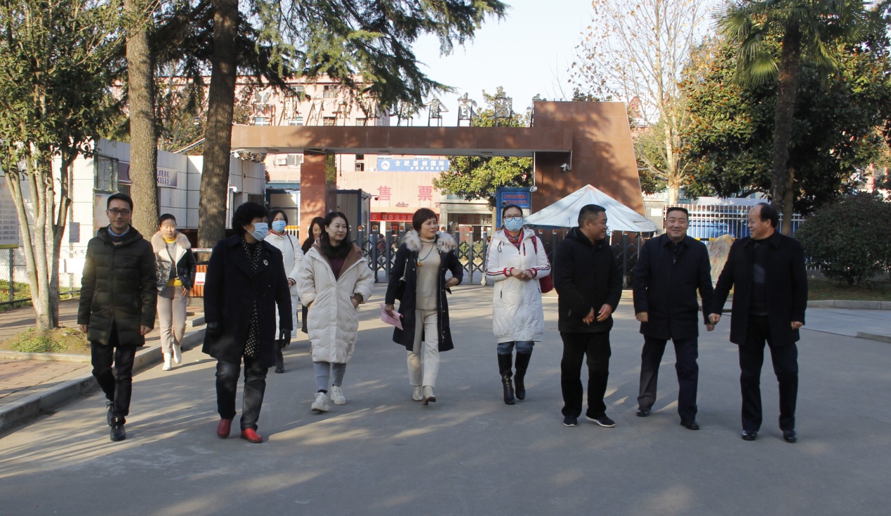 金寨众善公益牵红线 合肥永坤建材献爱心