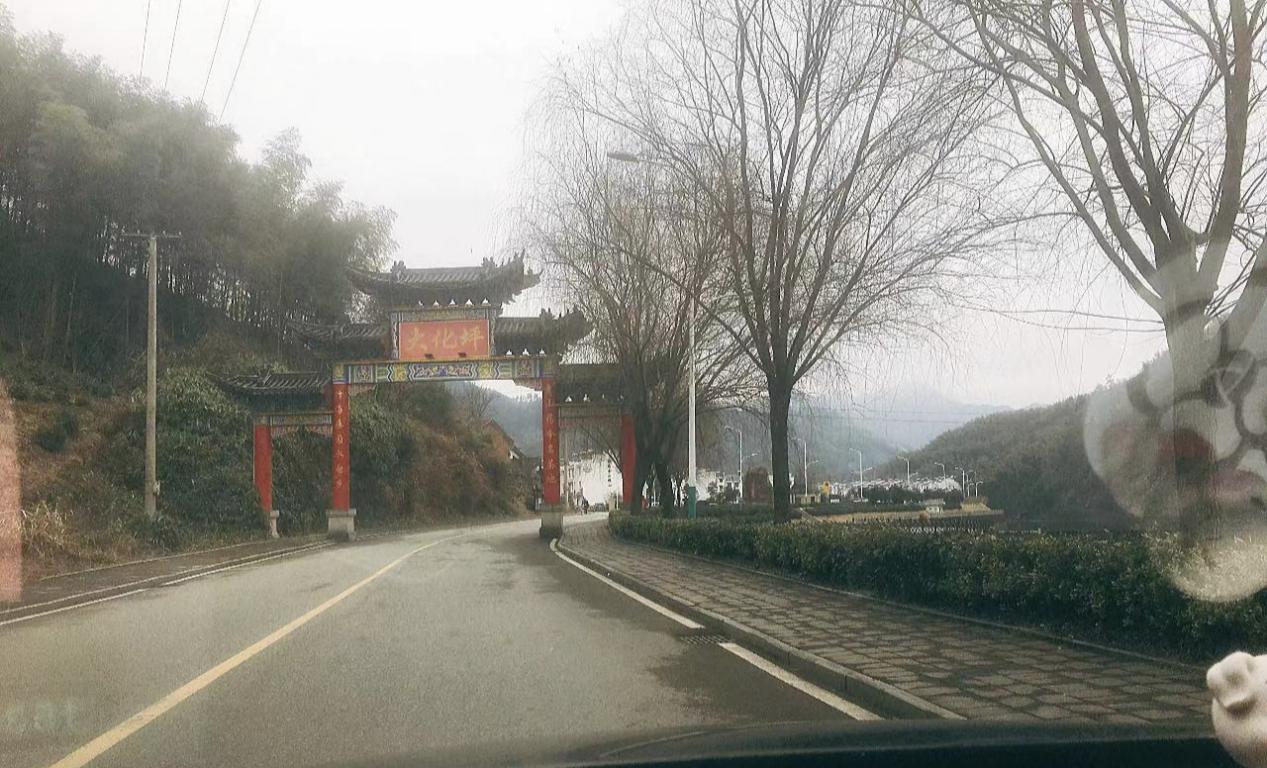 霍山支行服务三农，尽显大行担当