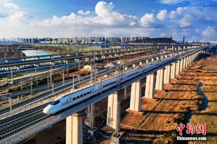 铁路清明小长假运输今日启动 预计发送旅客4970万人次