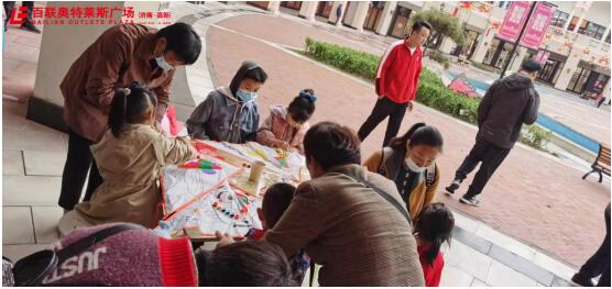 汉服秀 风筝节 启蒙礼 这个五一假期百联奥莱真热闹