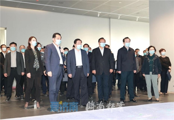 市委常委会召开会议:深入学习贯彻国务院有关批复精神 举全市之力加快建设新旧动能转换起步区