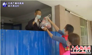 “两留两说”暖心“跑腿”传递温馨