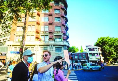 点击进入下一页