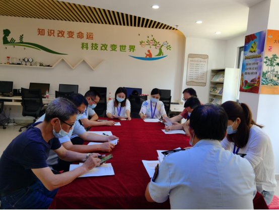 金安区市场监管局开展人大代表保健食品专项查工作