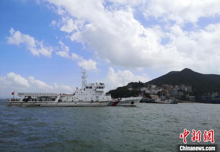 台风“烟花”逼近浙南两地启动水上防台Ⅲ级警报