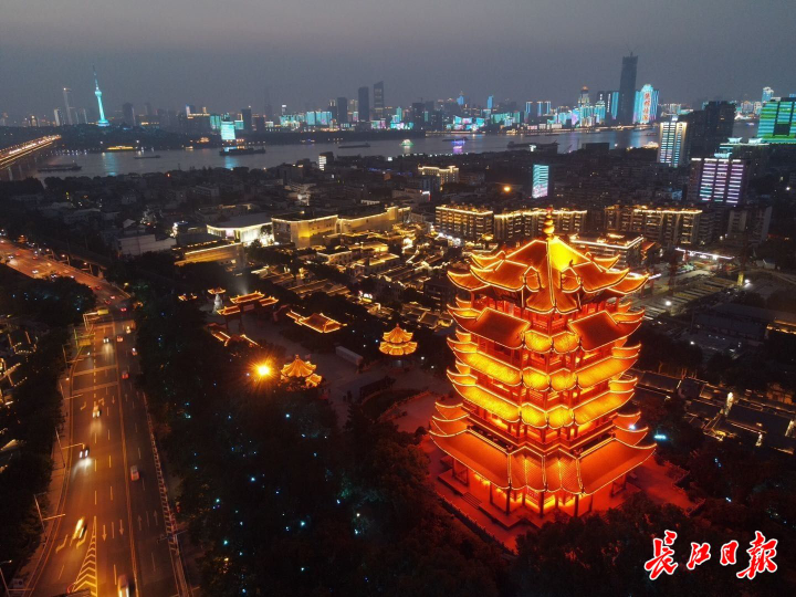 这一次，全国百家城市网媒将目光投向武汉