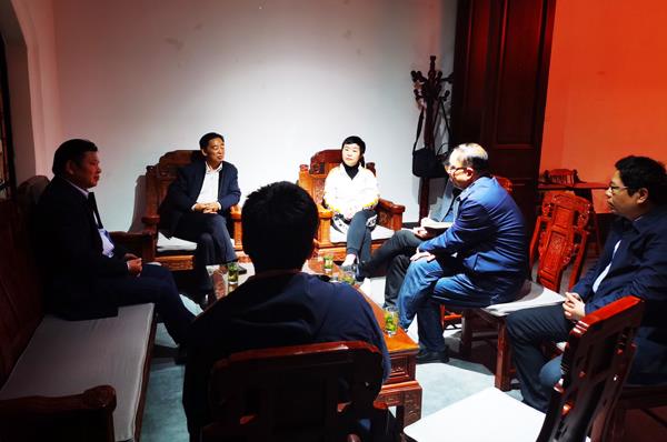 赖红梅率队赴中国农科院郑州果树研究所考察学习