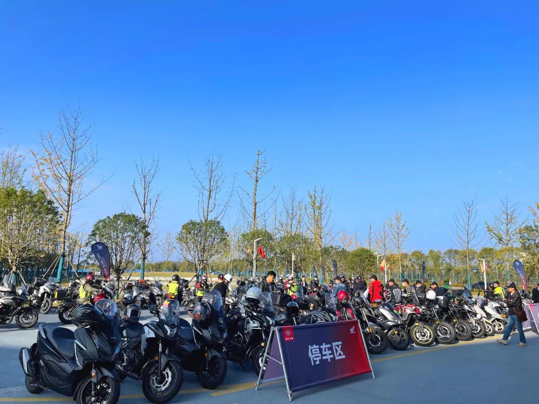 “乐行”皖西 | 五羊-本田安普中国行摩托车展在六安市体育中心圆满举办！