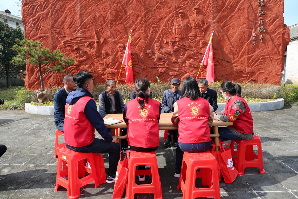 “红耀江淮”红色宣讲志愿服务队走进基层