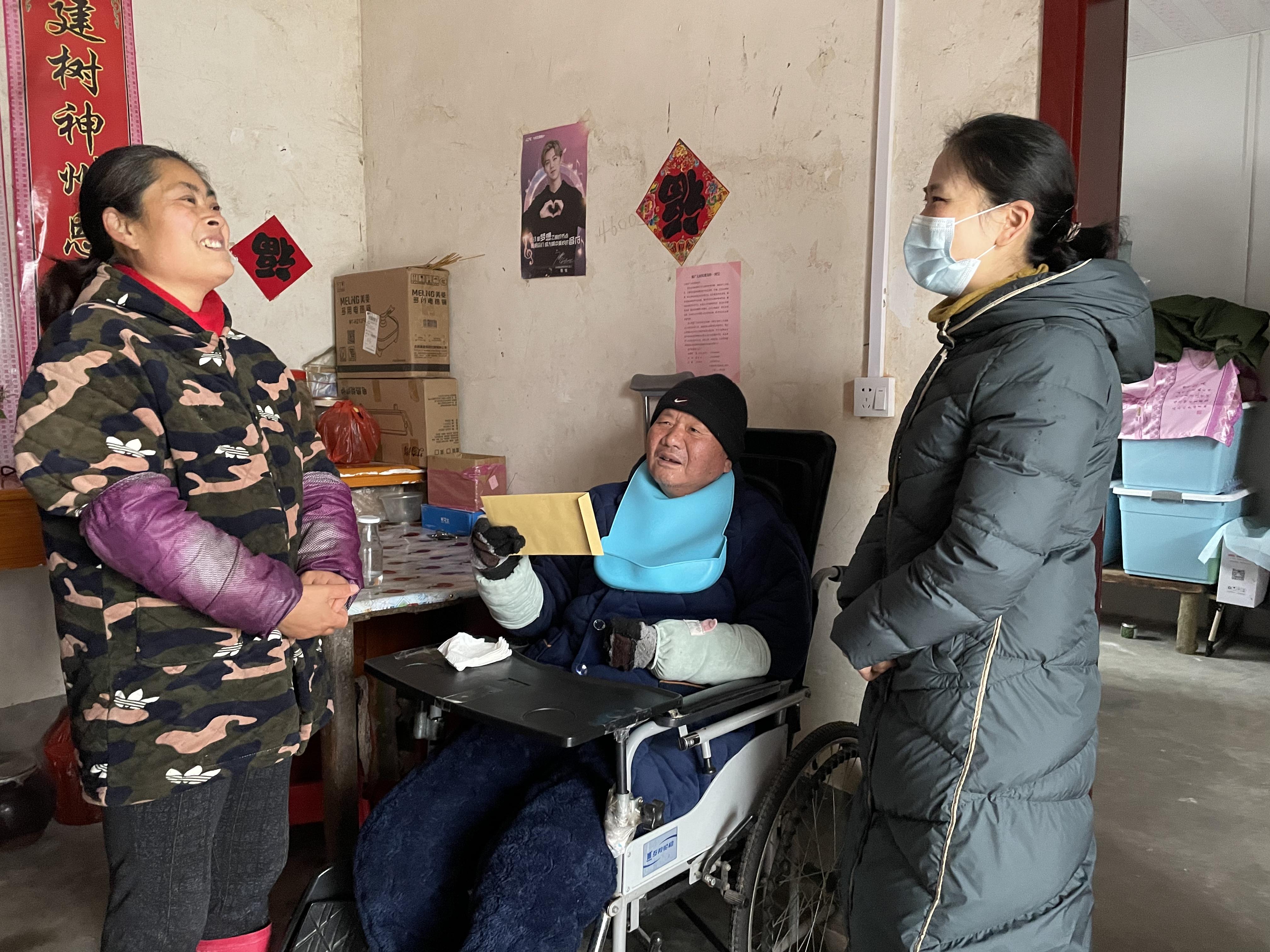 裕安区单王乡：走访慰问监测户和驻村工作队