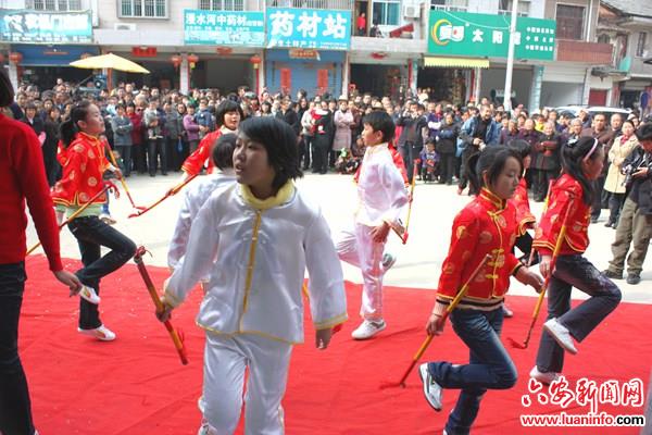 正是山花烂漫时 一一霍山县西山文化研究会工作综述