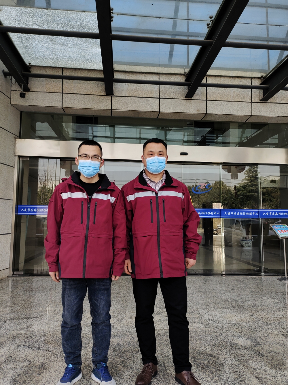 裕安疾控：巾帼出征  火速驰援