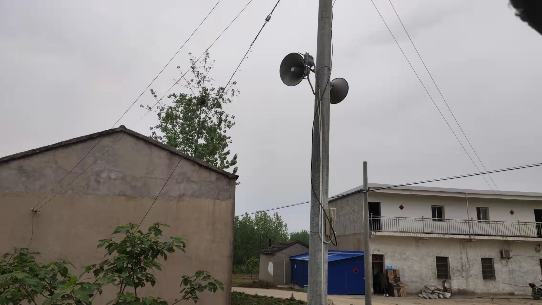 裕安区单王乡：大喇叭筑牢大防线