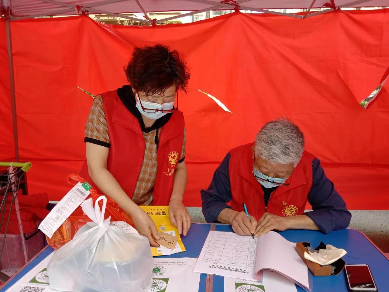  三里桥街道：立足为民“三个度”，牢筑基层“防疫墙”