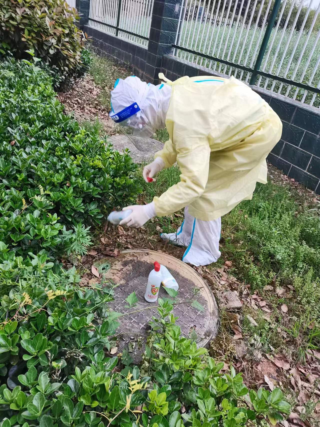 一声号召群响应 战疫一线志愿红