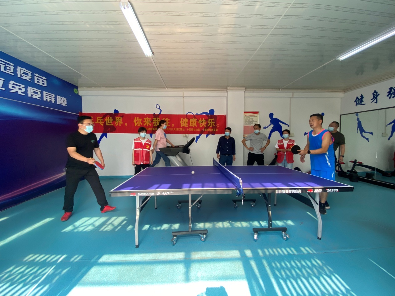 望城街道十里铺村开展“乒乓世界，你来我往，健康快乐”新时代文明实践活动