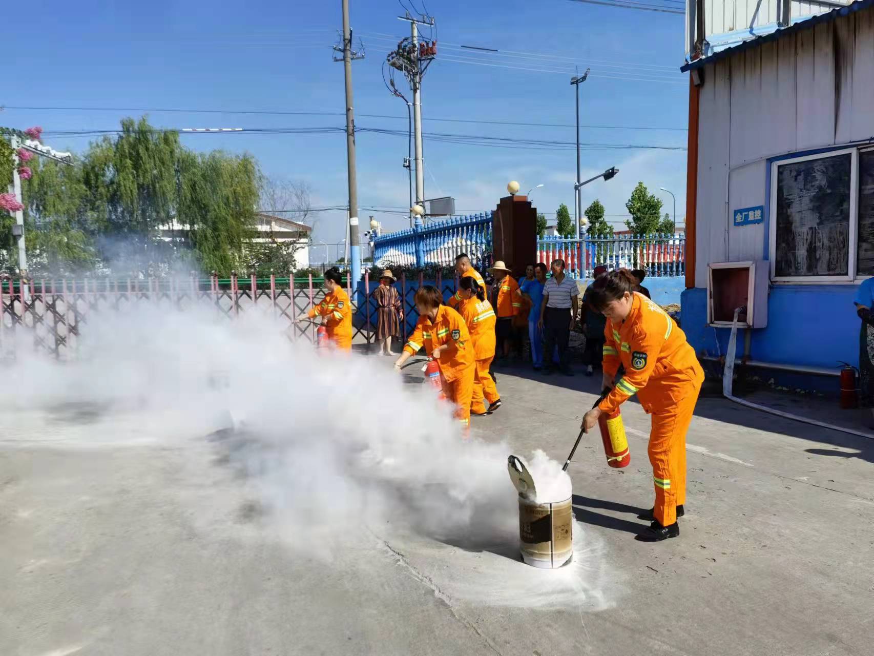 ​金安区马头镇：开展高温天气消防演练  筑牢安全“防火墙”
