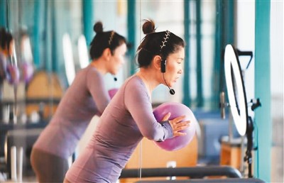 线上买服务，带动新消费（网上中国）