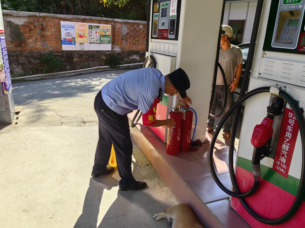 金寨麻埠: 扎实开展行业场所安全检查