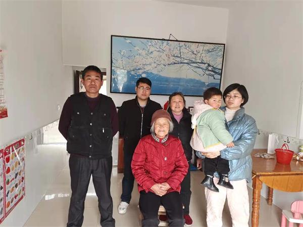 新时代新女性重建最美小家庭——记六安市文明家庭刘明云家庭先进事迹