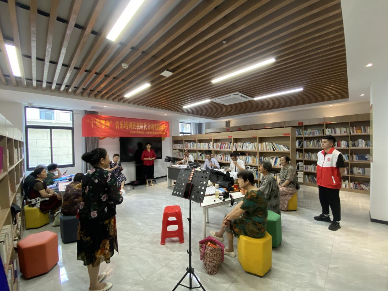 金安区望城街道开展“活力夕阳 歌声悠扬”老年学校文化活动