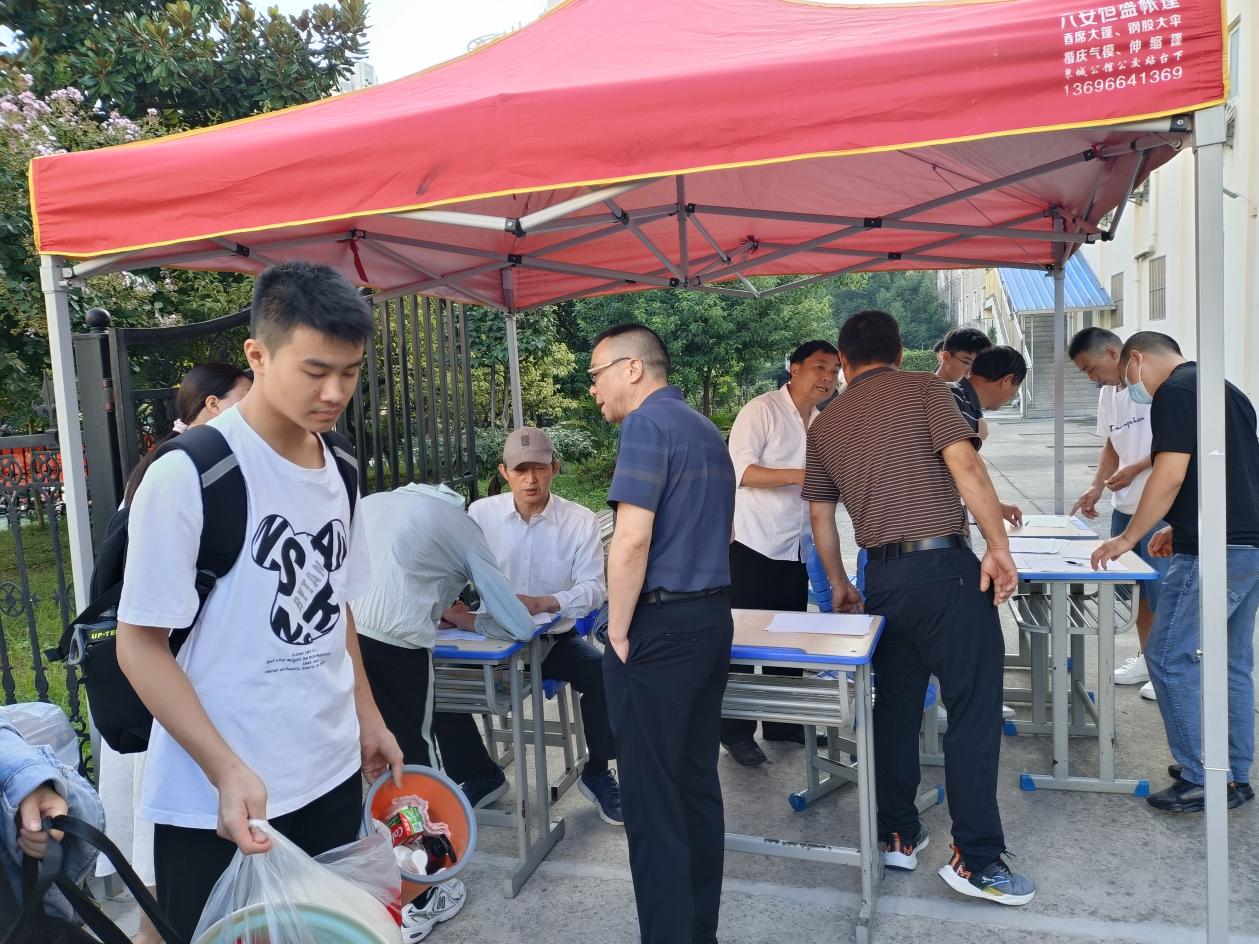 8e76e96e6bbbec6afc4aadb064f0261