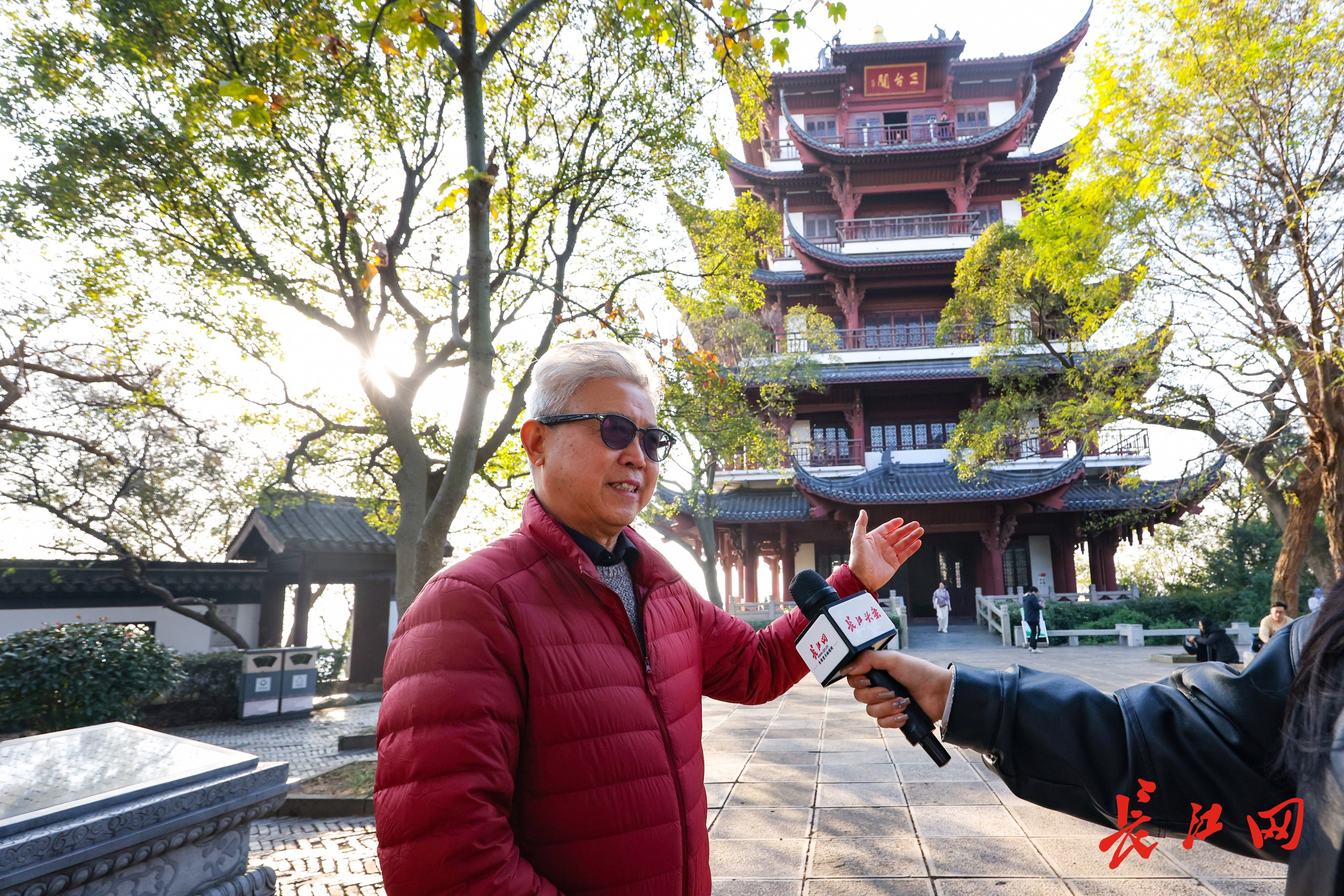 燕维才：研究推广李白文化三十年