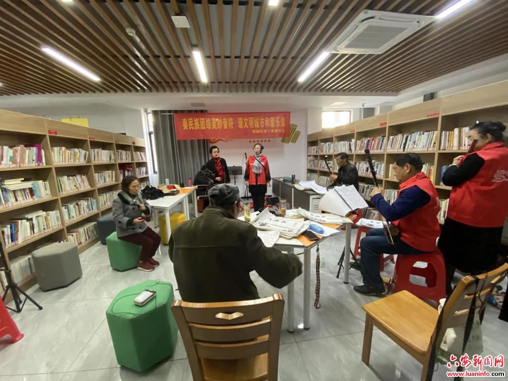 望城街道十里铺社区：奏民族团结美妙音符谱文明城市和谐乐章