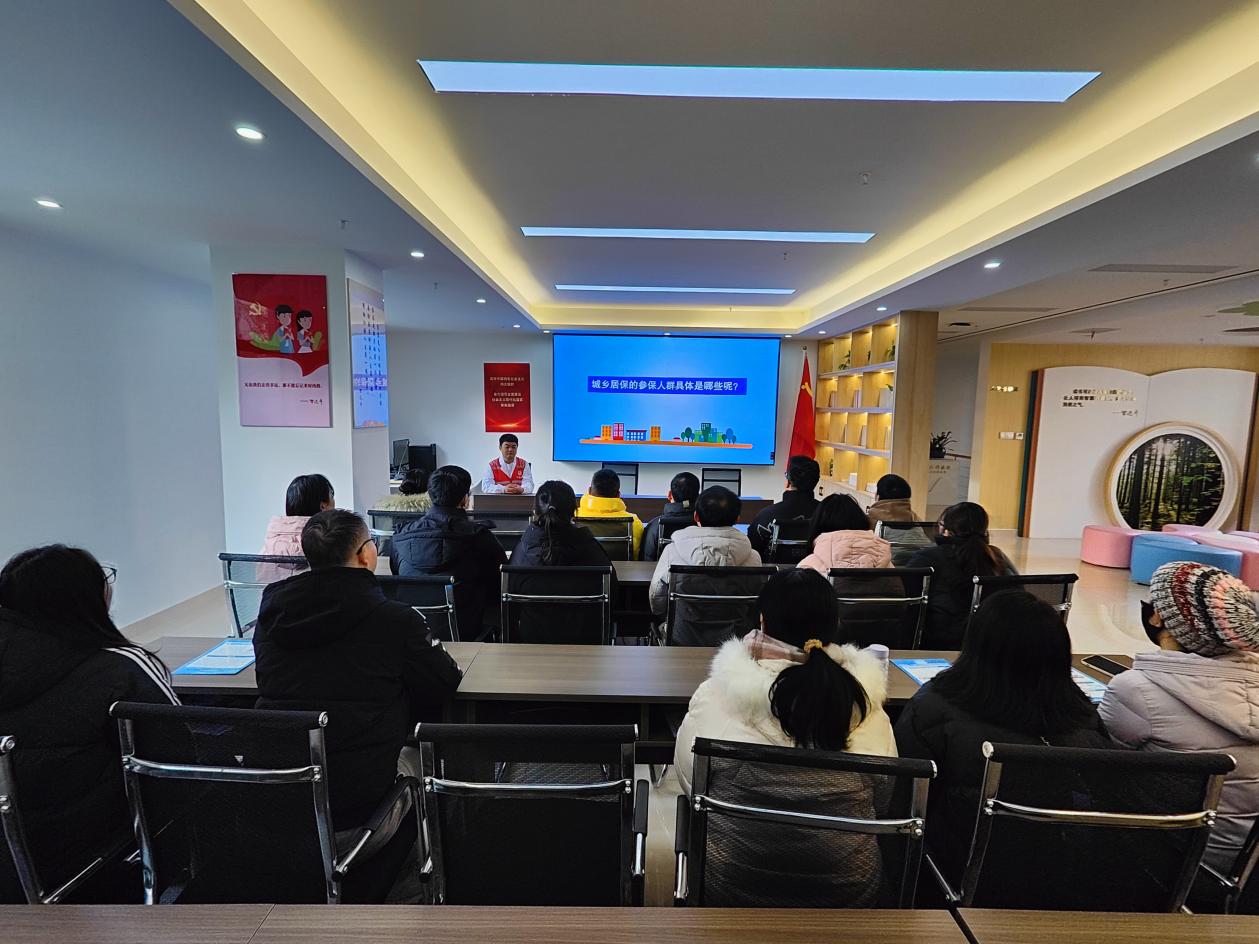 金安区康乐社区：开展城乡居民基本养老保险政策宣传