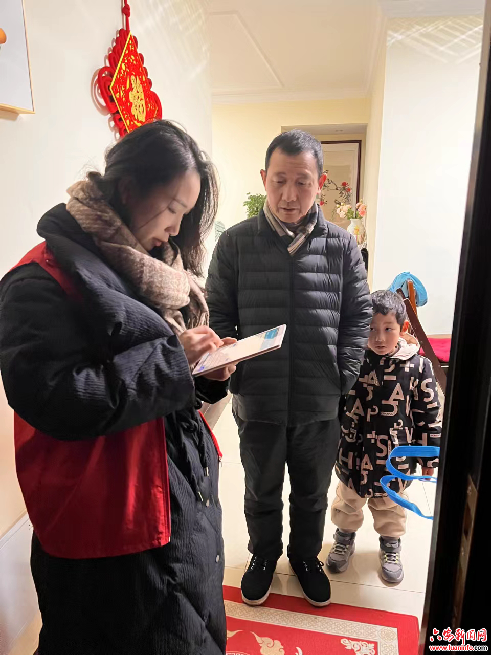 平桥乡恒大社区：扎实开展月度劳动力调查工作