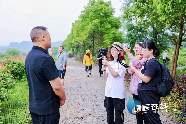 梦里乡村看长沙 第二届“忆乡愁 看振兴”短视频大赛采风活动走进宁乡灰汤