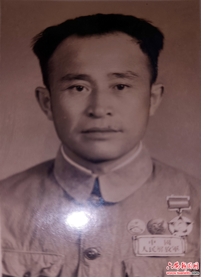 a61af2b70c394091b77b7c47fe3f9fa5.jpg a61af2b70c394091b77b7c47fe3f9fa5.jpg