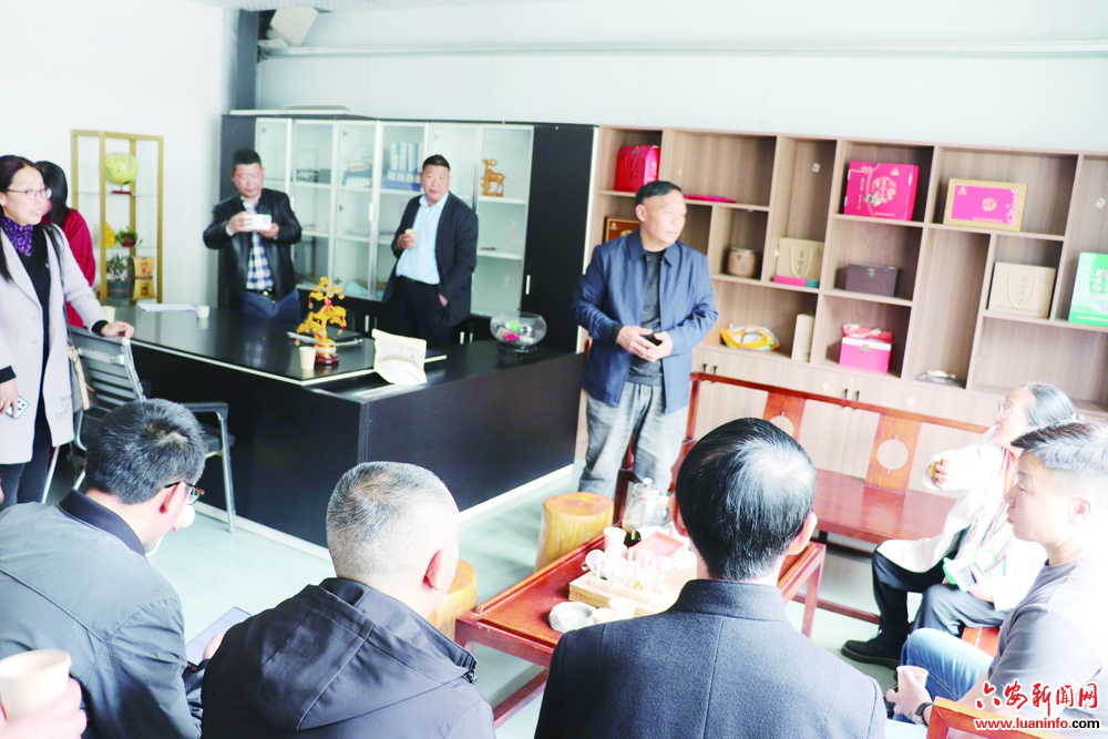 b98530235de5432195a6ae33e53264e4.jpg b98530235de5432195a6ae33e53264e4.jpg