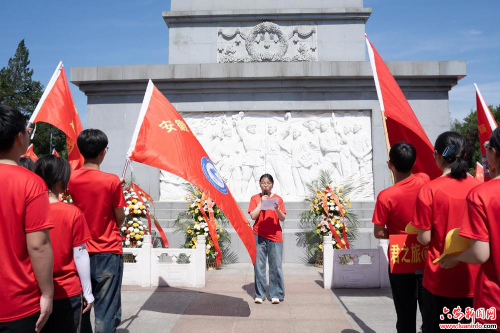 4a8faf21161245daa43f78fb93e2eefc.jpeg 4a8faf21161245daa43f78fb93e2eefc.jpeg