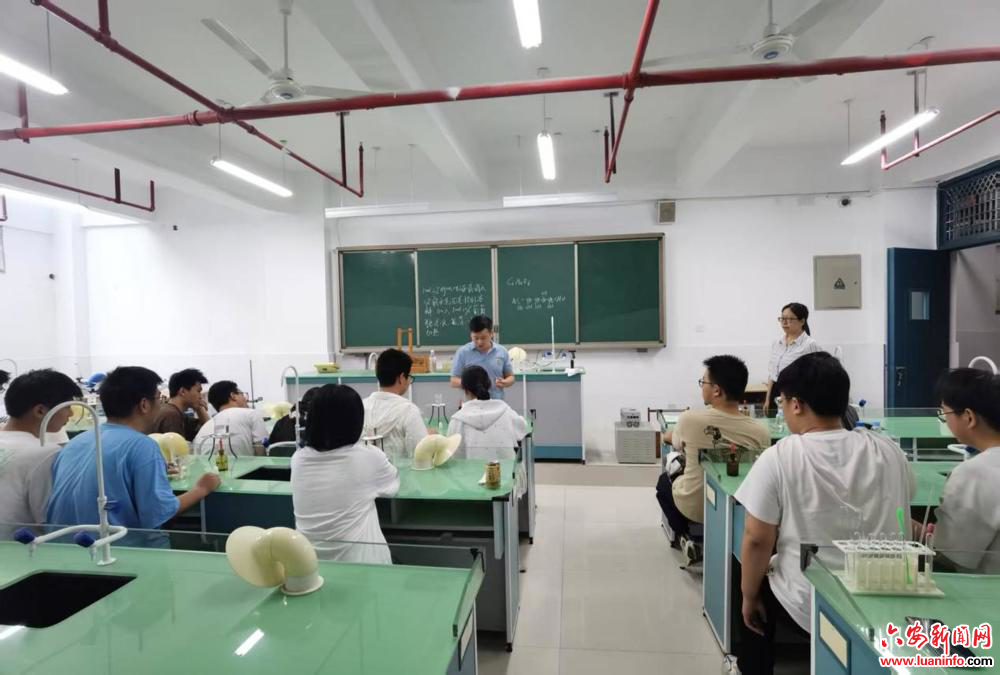 e580bae74bc14c23aeb83dac7de2aca7.jpeg e580bae74bc14c23aeb83dac7de2aca7.jpeg