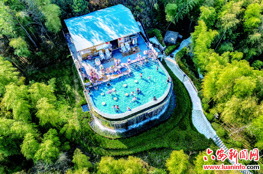 1cf99d185512443299bc1c61ae86d1bb.jpg 1cf99d185512443299bc1c61ae86d1bb.jpg