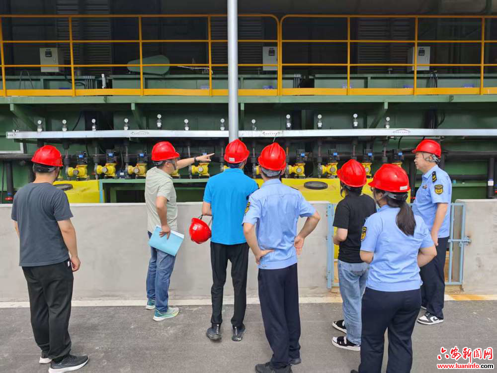 bb501716a2094d8ea4aa1a7f1bd53379.jpg bb501716a2094d8ea4aa1a7f1bd53379.jpg