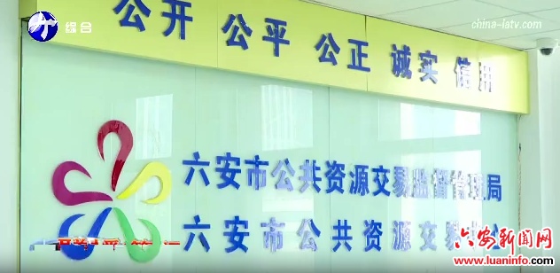 市公管局“政府开放日”优服务强监管