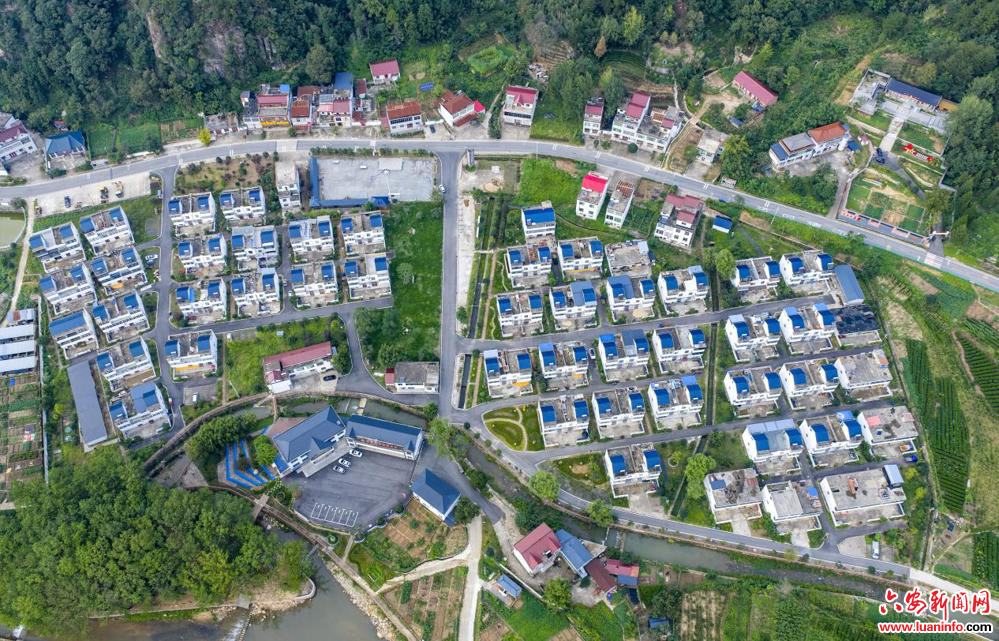 铁冲乡铁冲村：以乡风文明评比为钥开启乡村全面振兴新篇章