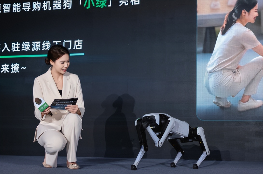 战神S86重磅发布:绿源以“智慧双核”重新定义AI时代两轮出行新范式