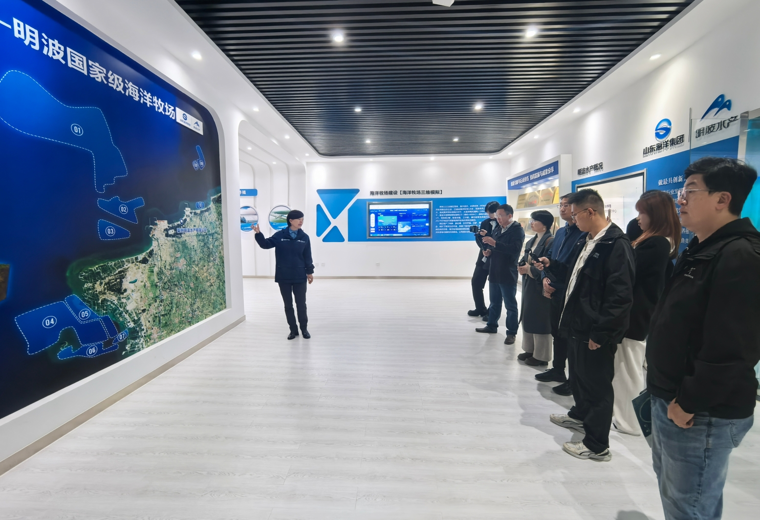 烟台网络名人采风活动走进莱州 共探海洋渔业新篇章